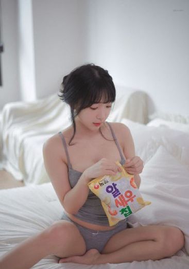五月综合视频在线观看_高清迅雷电影在线