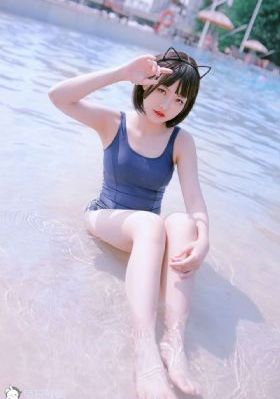 五月天婷婷小说网_英文版字幕