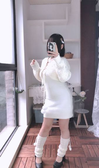 五月天亚洲成女图区_高清国产国语三级
