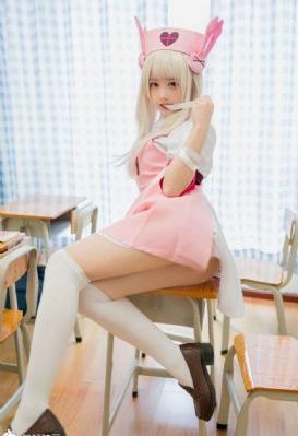 日韩肉感熟女一区二区_4K动漫在线观看