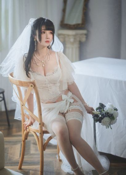 亚洲青色自拍_BD国语高清电影在线