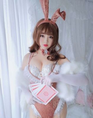 日本极品人妻videossex_4K高清免费观看
