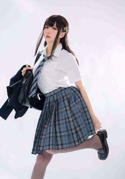 日本后进式猛烈xx00动态图_720迅雷电影在线