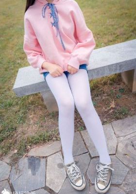 精品一区二区三区毛卡片_高清完整在线观看
