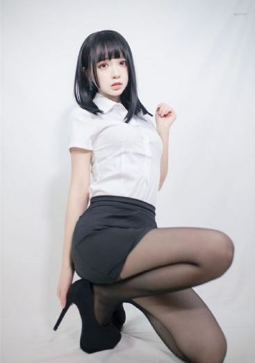 曲剧下朝来一边走一边长叹伴奏_国产剧视频大全
