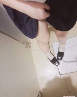 97av黄色网站_90集免费观看