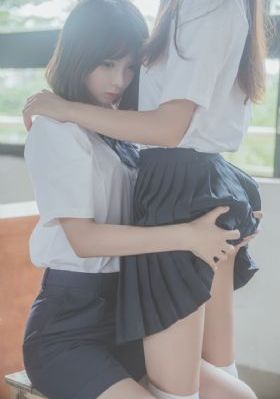 蜜臀亚洲一区在线观看_720电影完整版在线观看