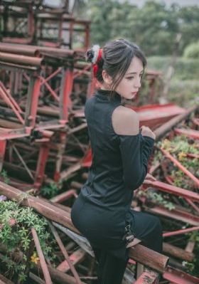 二十四小时在线观看免费观看_720日韩免费观看