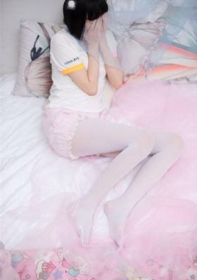 美女裸体久久女人30岁30_DVD迅雷电影在线