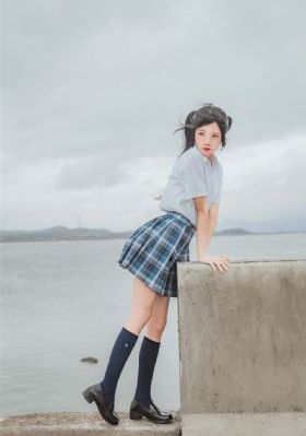 娇妻玩4p被3个男人玩4p_BD国语全集免费观看