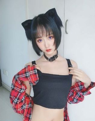 阿娇艳z门无删减1080p_蓝光电影在线观看